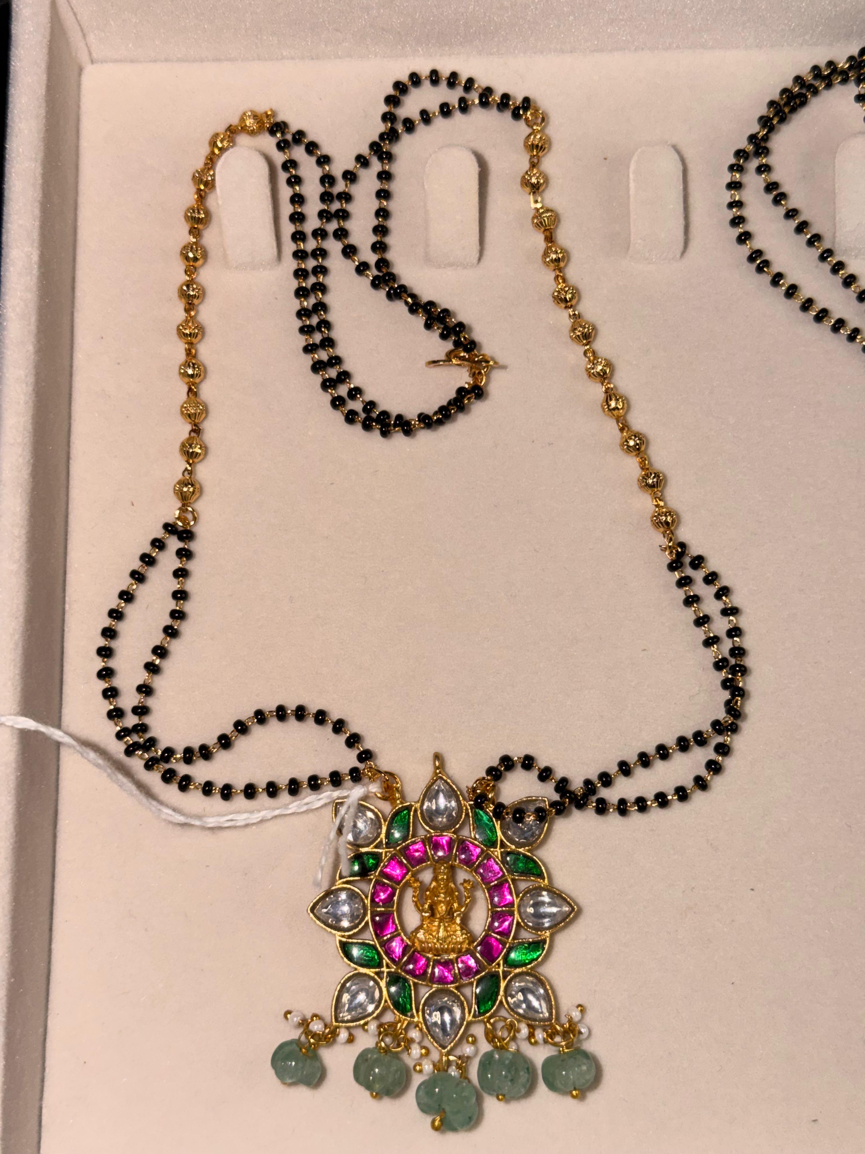 Kundan lakshmi blackbeads chain