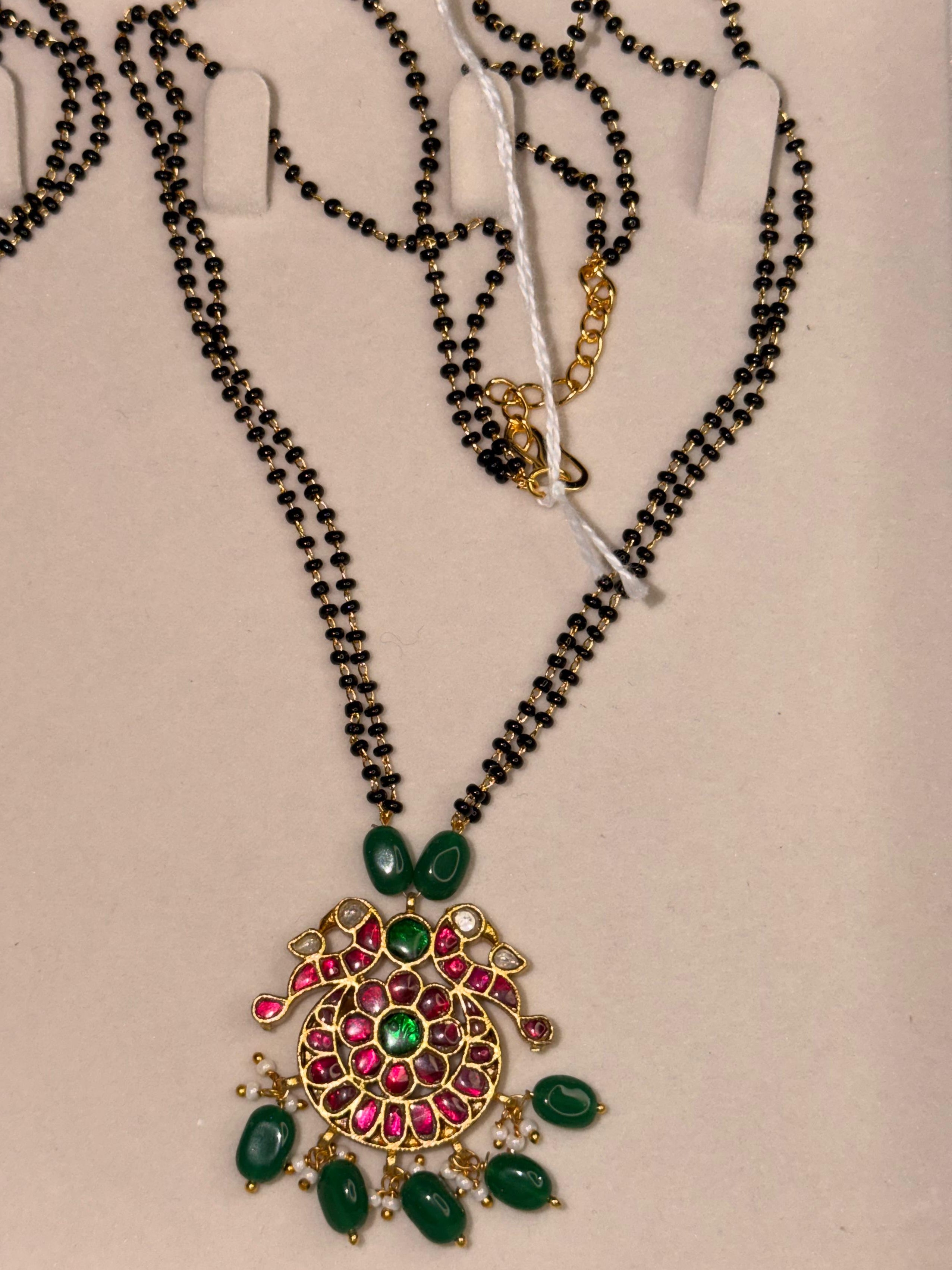 2 lines kundan blackbeads