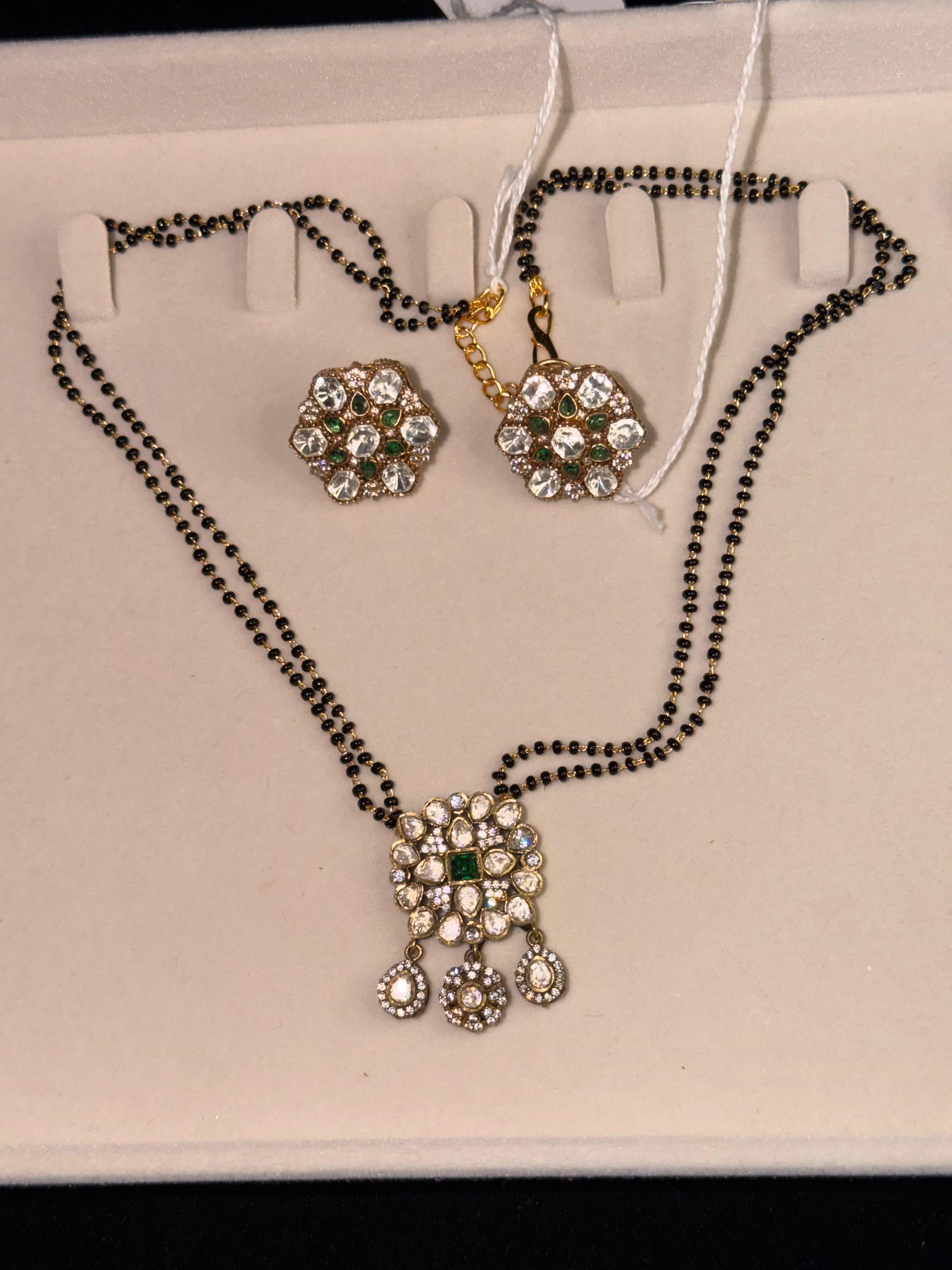 Polki blackbeads with earrings