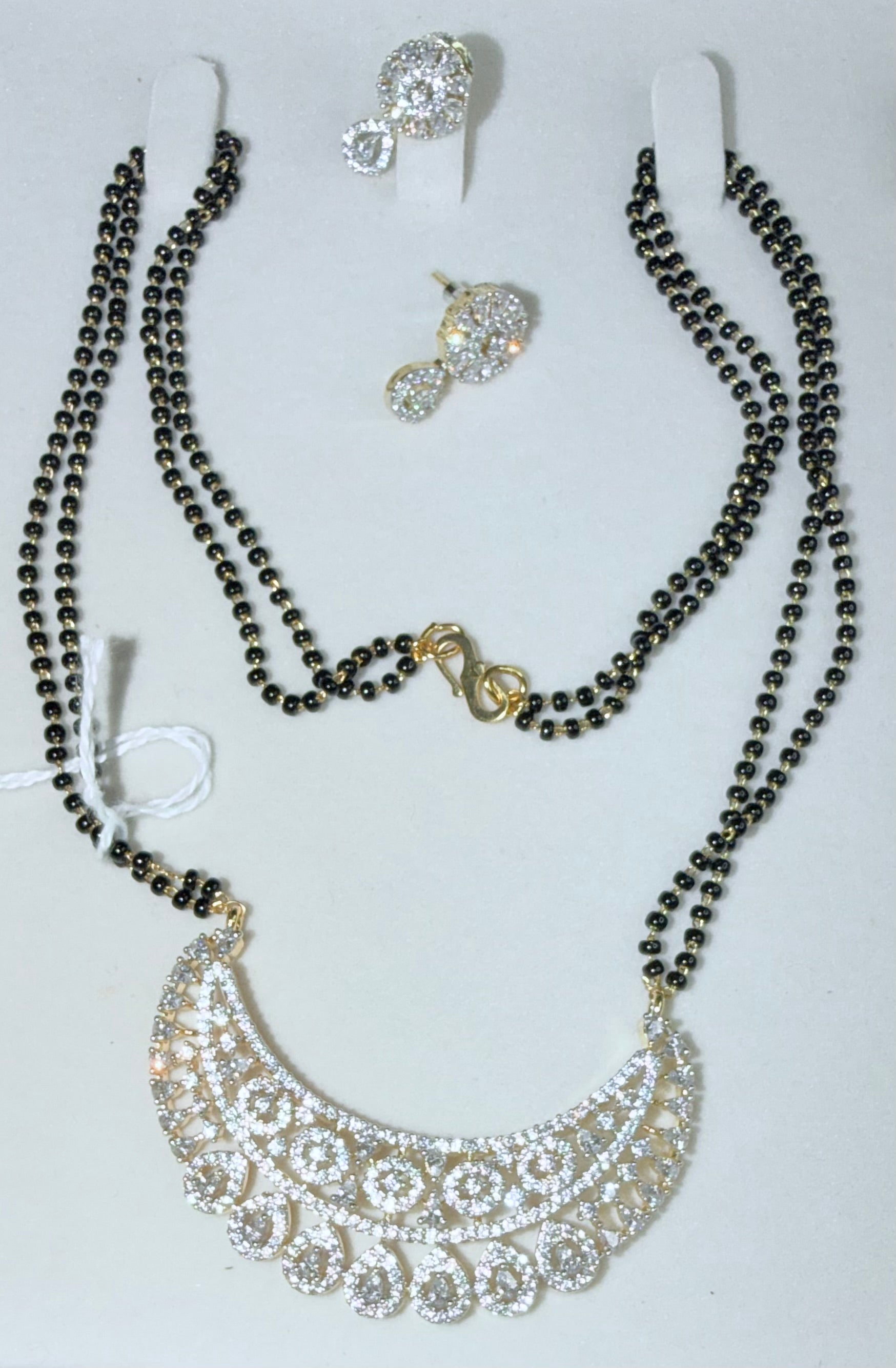 Black beads diamond replica set