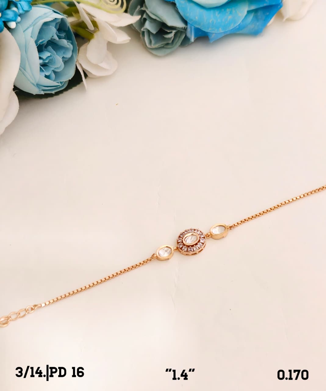 Bracelet Gold with White - PD-16